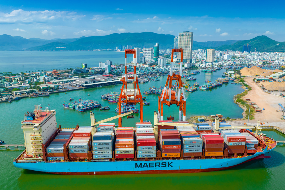 Cảng & Logistics